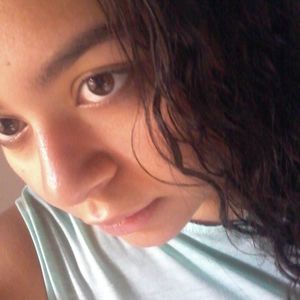 Meet your Posher, Luany